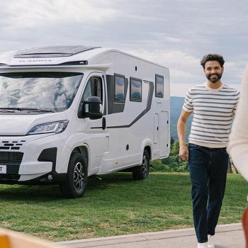 Adria Compact